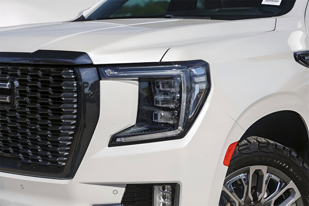 2023 Gmc Yukon XL Denali Ultimate photo 2