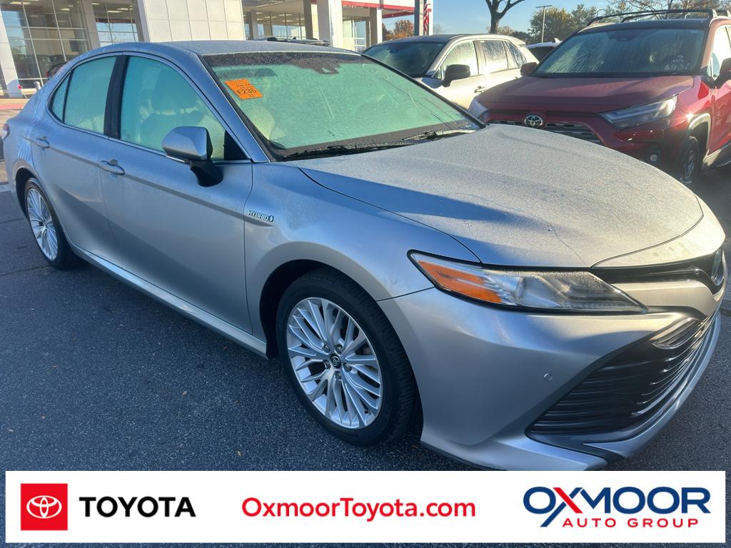2018 Toyota Camry XLE Hybrid