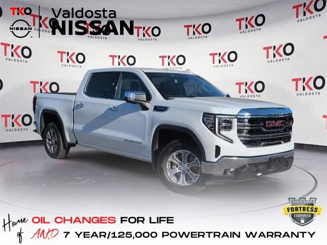 2025 GMC Sierra 1500 SLT's photo