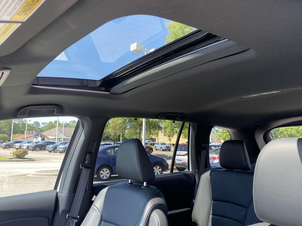 2020 Honda Passport EX-L photo 11
