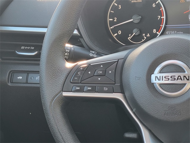 2022 Nissan Altima 2.5 SV photo 26