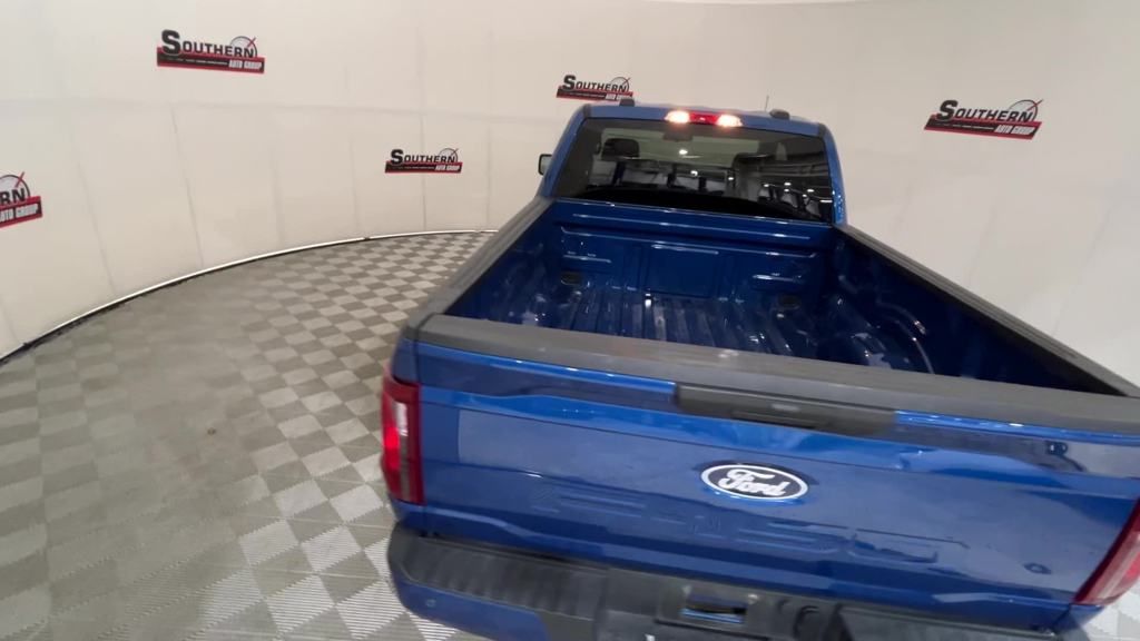 2025 Ford F-150 STX photo 7