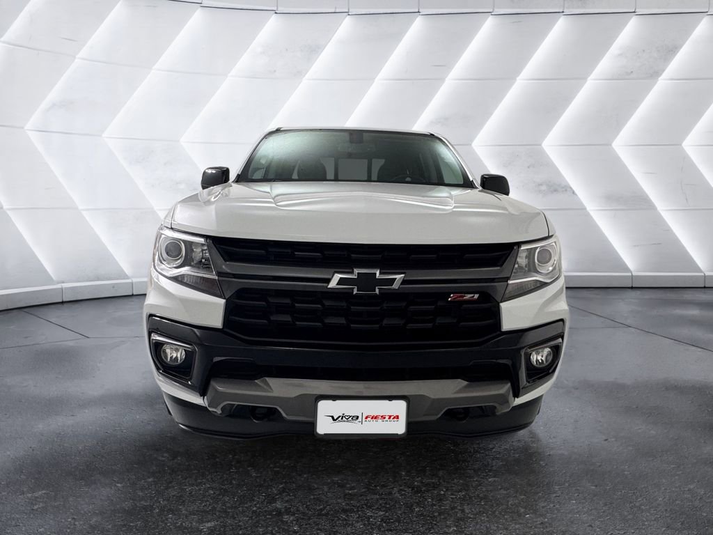 2022 Chevrolet Colorado Z71 photo 2