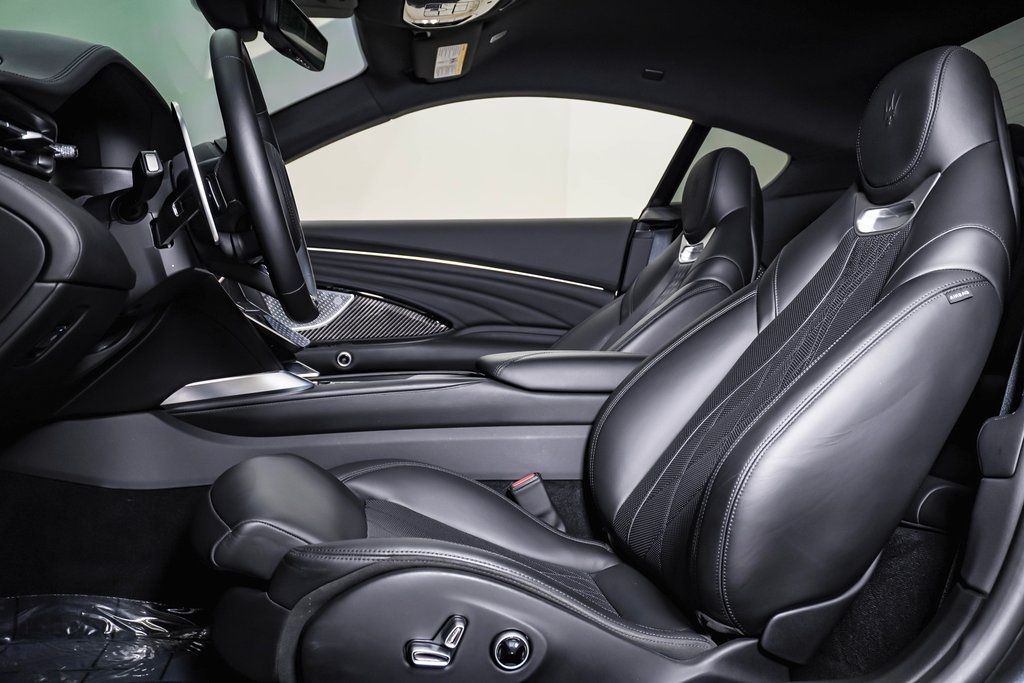 2024 Maserati Granturismo Modena photo 16