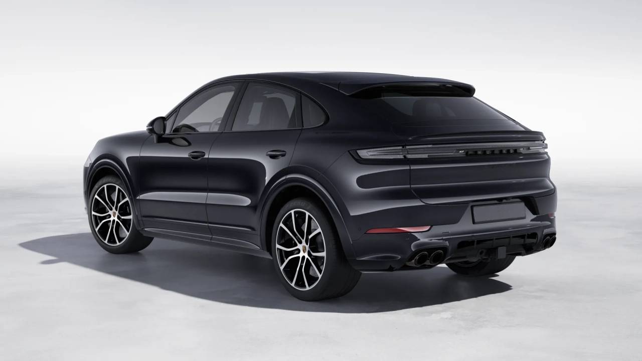 2026 Porsche Cayenne GTS Coupe photo 3