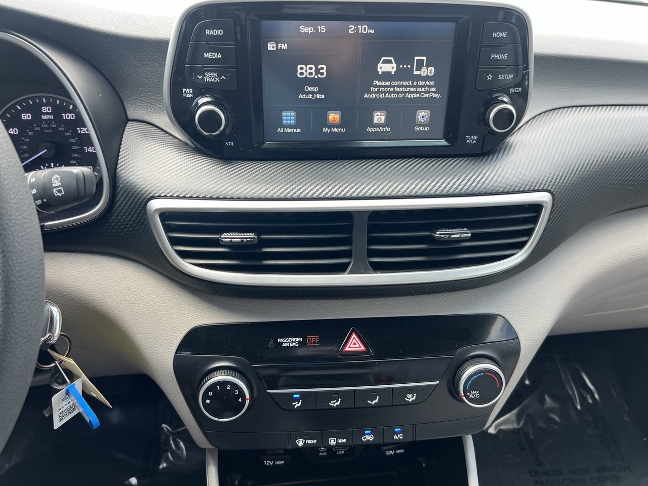 2021 Hyundai Tucson SE photo 18
