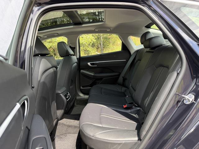 2025 Hyundai Sonata Hybrid Limited photo 22