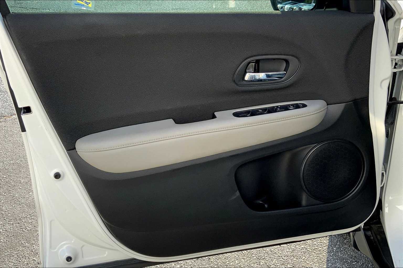 2022 Honda HR-V LX photo 20