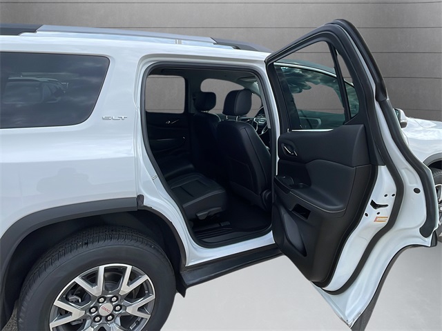 2023 Gmc Acadia SLT photo 39