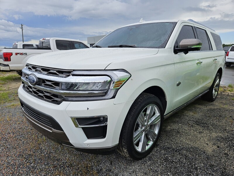 2023 Ford Expedition MAX King Ranch photo 3