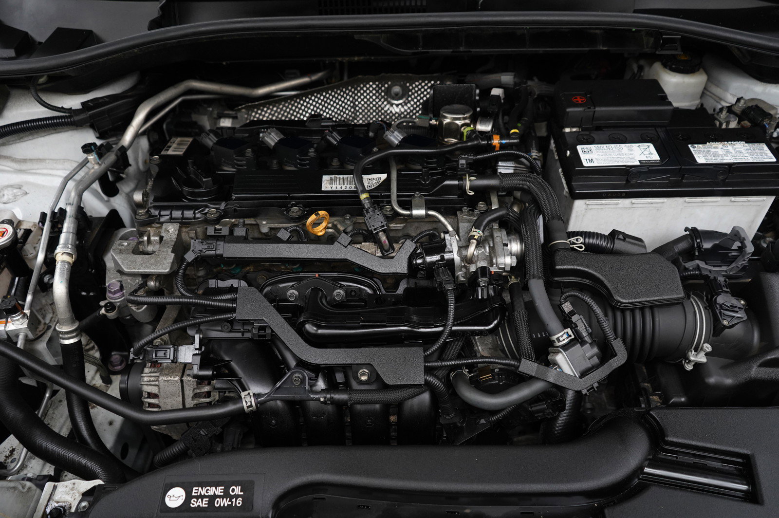 2022 Toyota Corolla Cross XLE photo 25