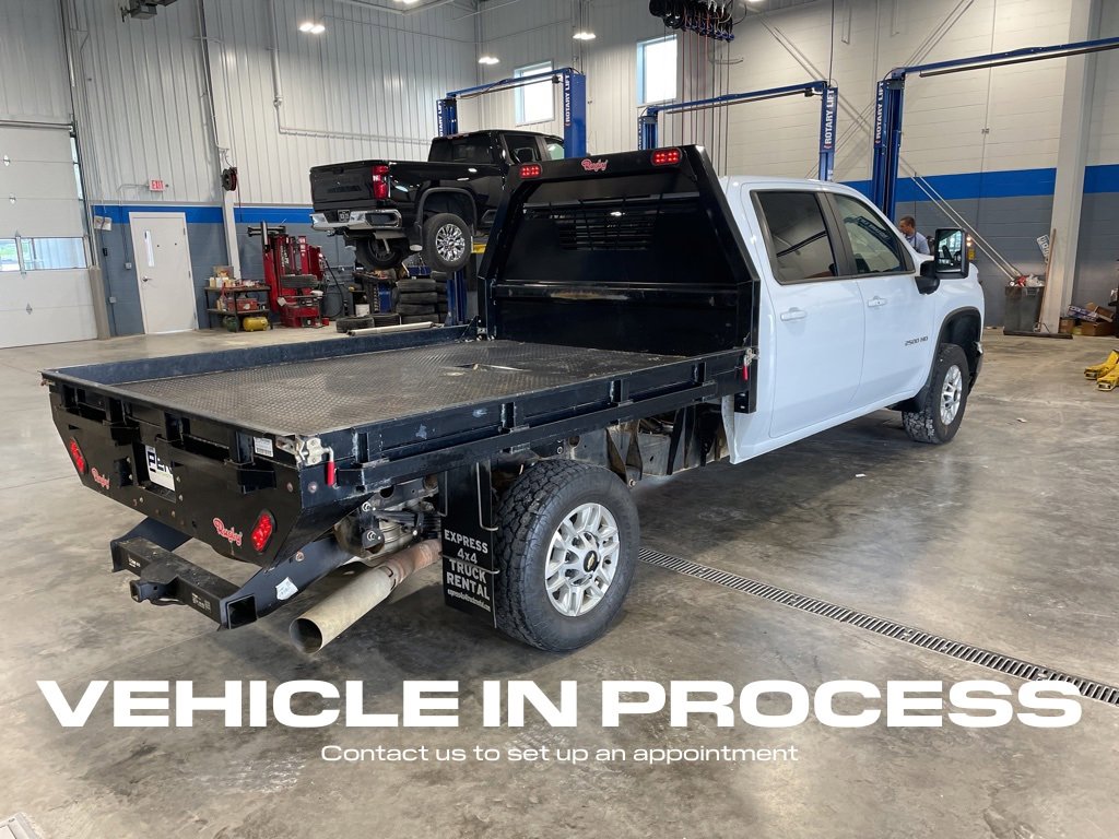 2024 Chevrolet Silverado 2500HD LT photo 3