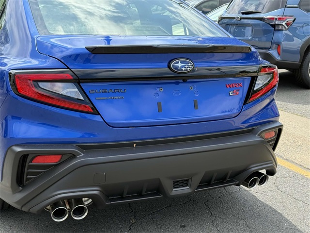 2025 Subaru WRX tS photo 9