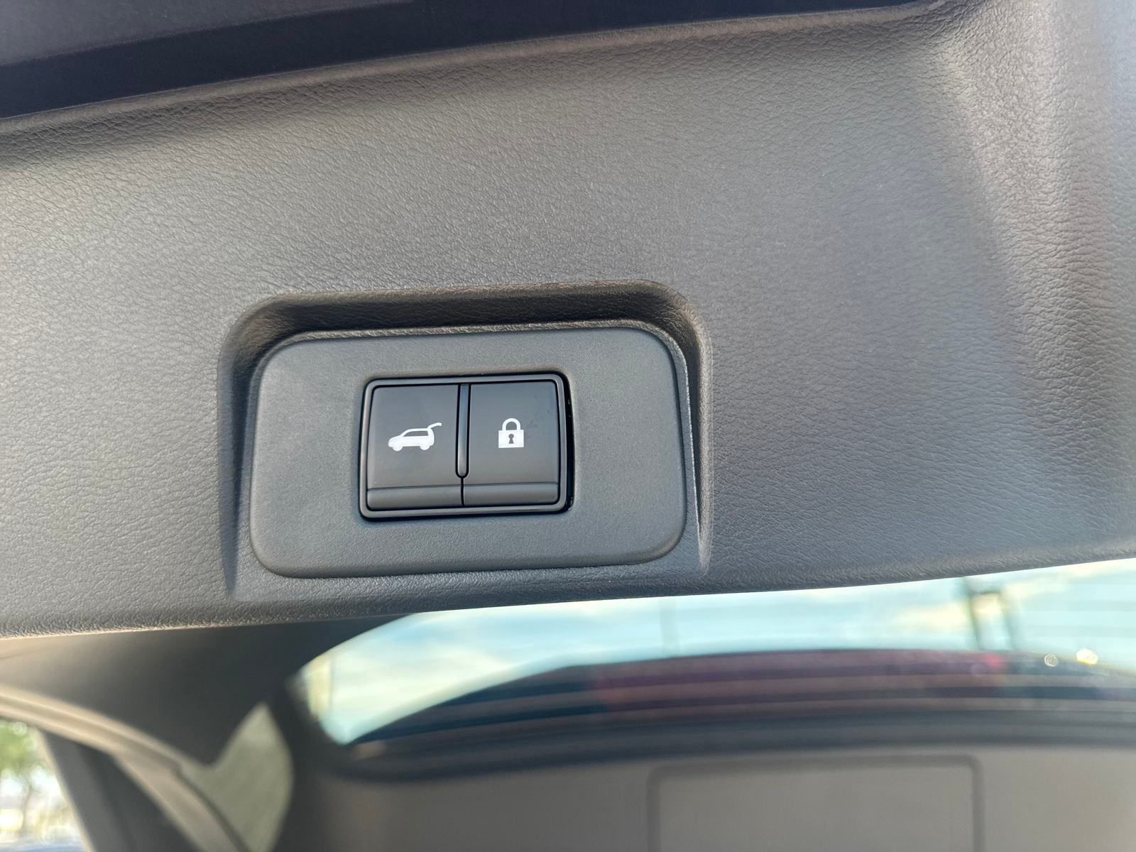 2026 Nissan Rogue SV photo 22