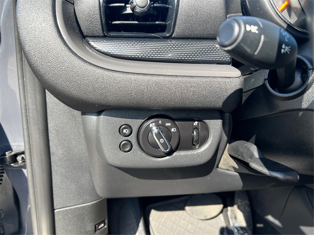 2017 Mini Cooper Base S photo 18