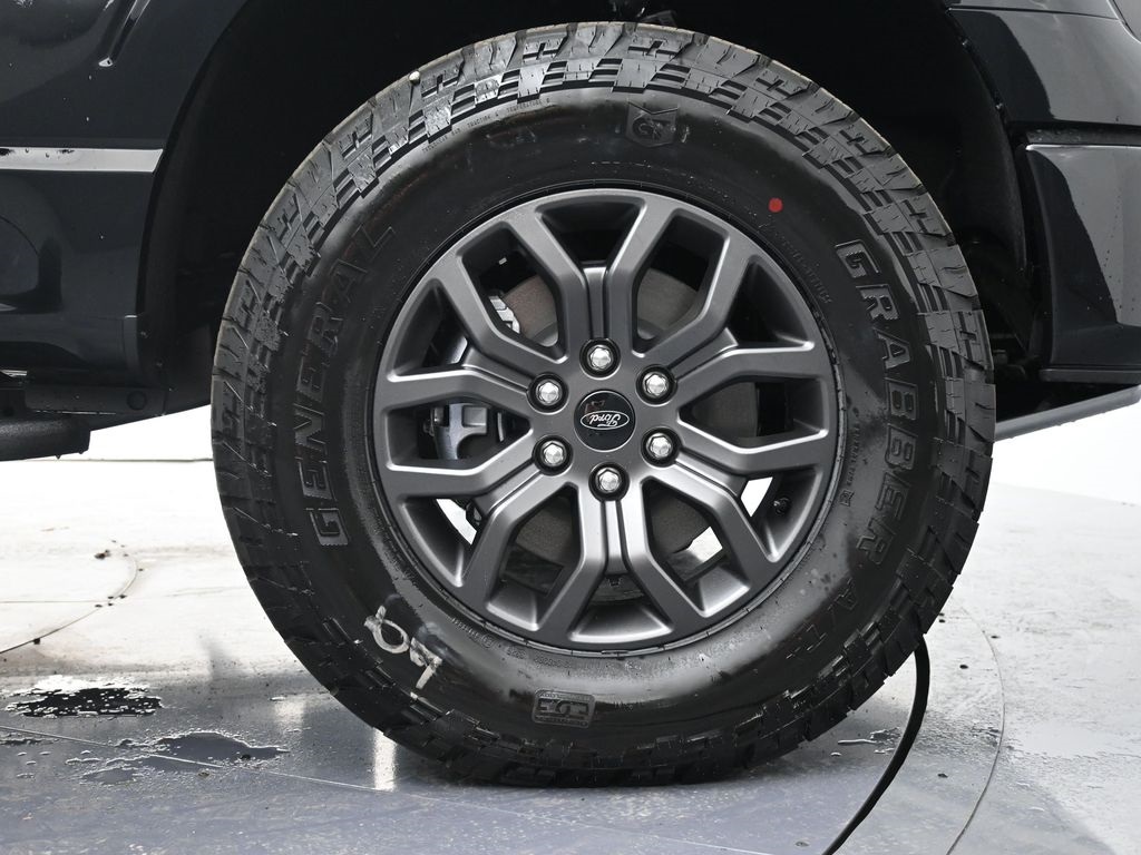 2025 Ford F-150 Tremor photo 34