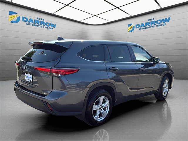2020 Toyota Highlander LE photo 5