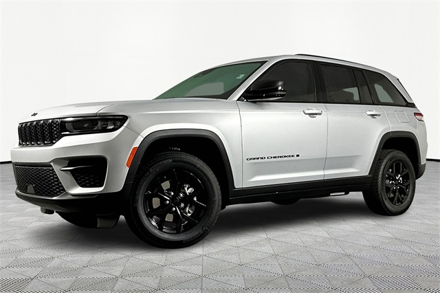 2025 Jeep Grand Cherokee Altitude's photo