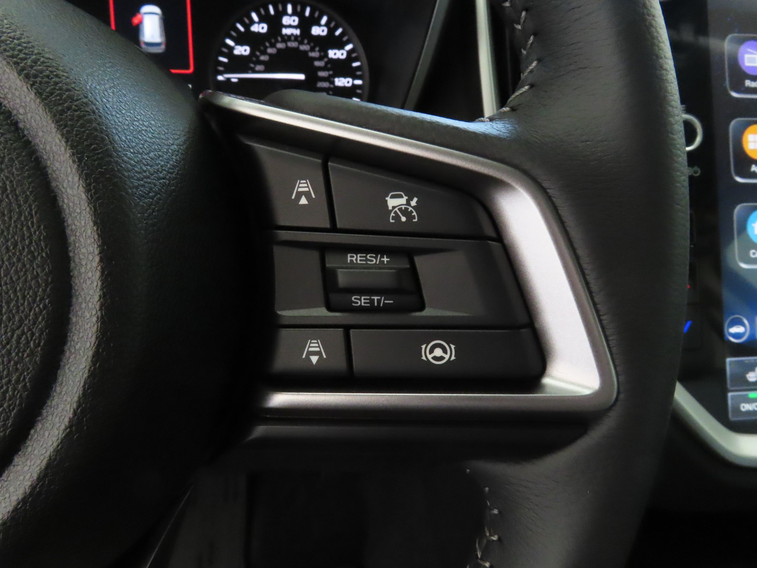 2025 Subaru Ascent Premium photo 13