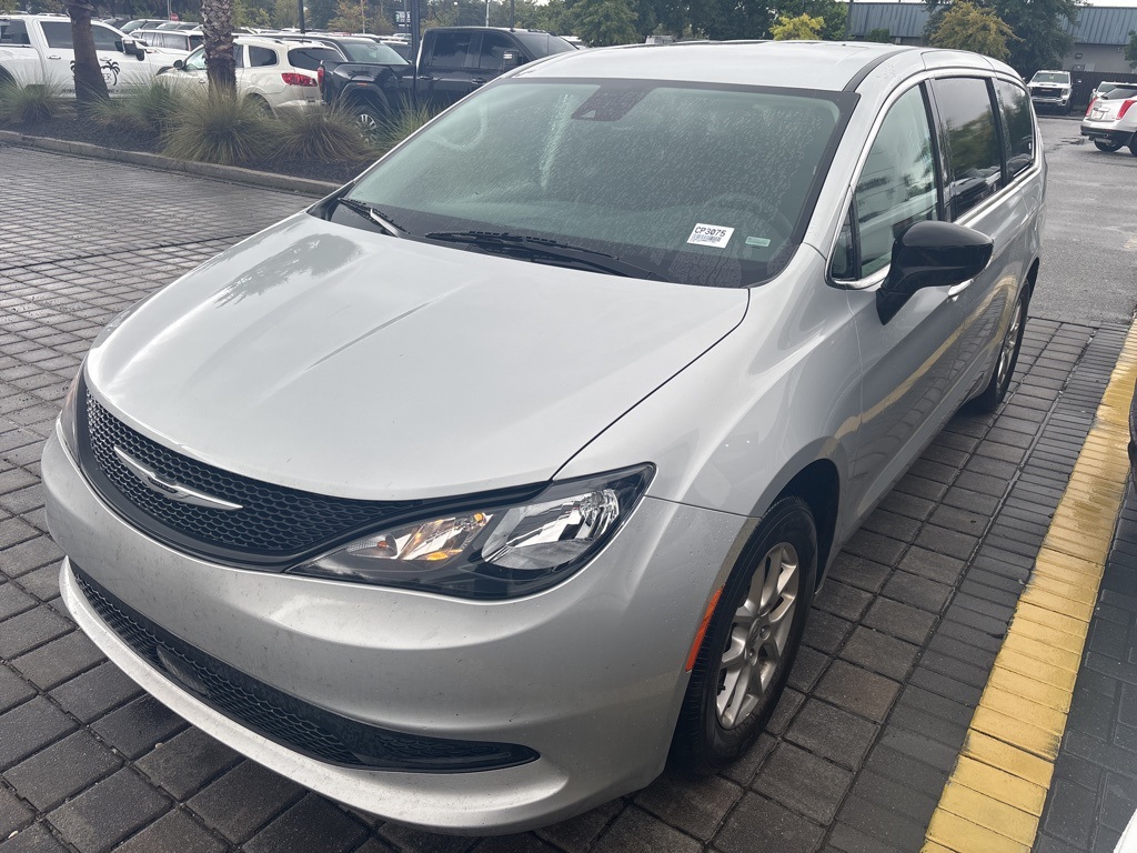 2024 Chrysler Voyager LX photo 4