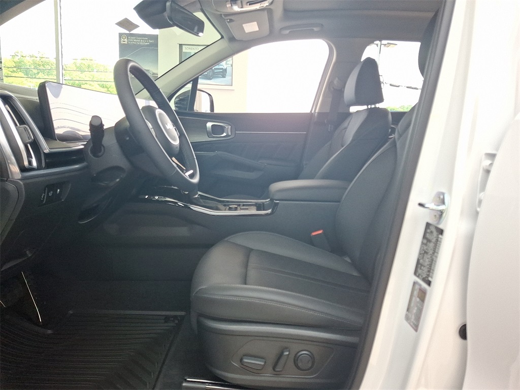 2025 Kia Sorento X-Line SX photo 9