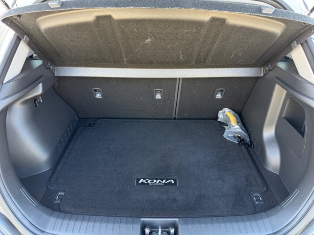 2021 Hyundai Kona Electric Limited photo 13
