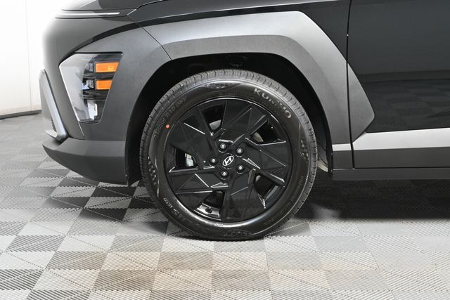 2026 Hyundai Kona SEL photo 14