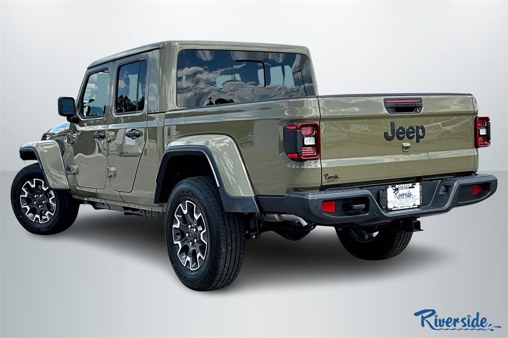 2025 Jeep Gladiator Sport S photo 3