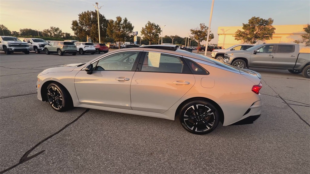 2024 Kia K5 GT-Line photo 6
