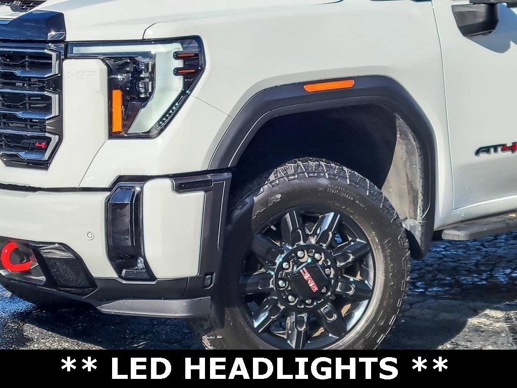 2025 GMC SIERRA HD - Image 3