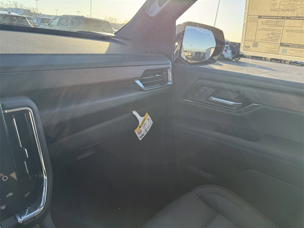 2026 GMC YUKON XL - Image 26