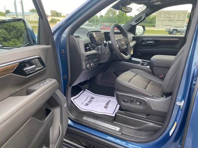 2025 Chevrolet Tahoe High Country photo 7