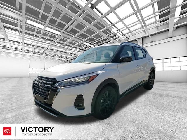 2024 Nissan Kicks SR photo 6