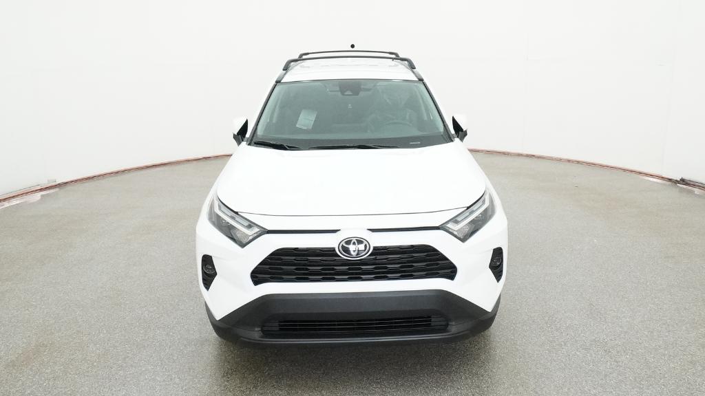 2025 Toyota RAV4 XLE photo 2