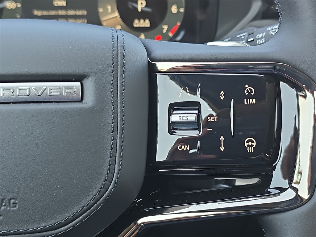 2026 Land Rover Range Rover Velar P250 S photo 14
