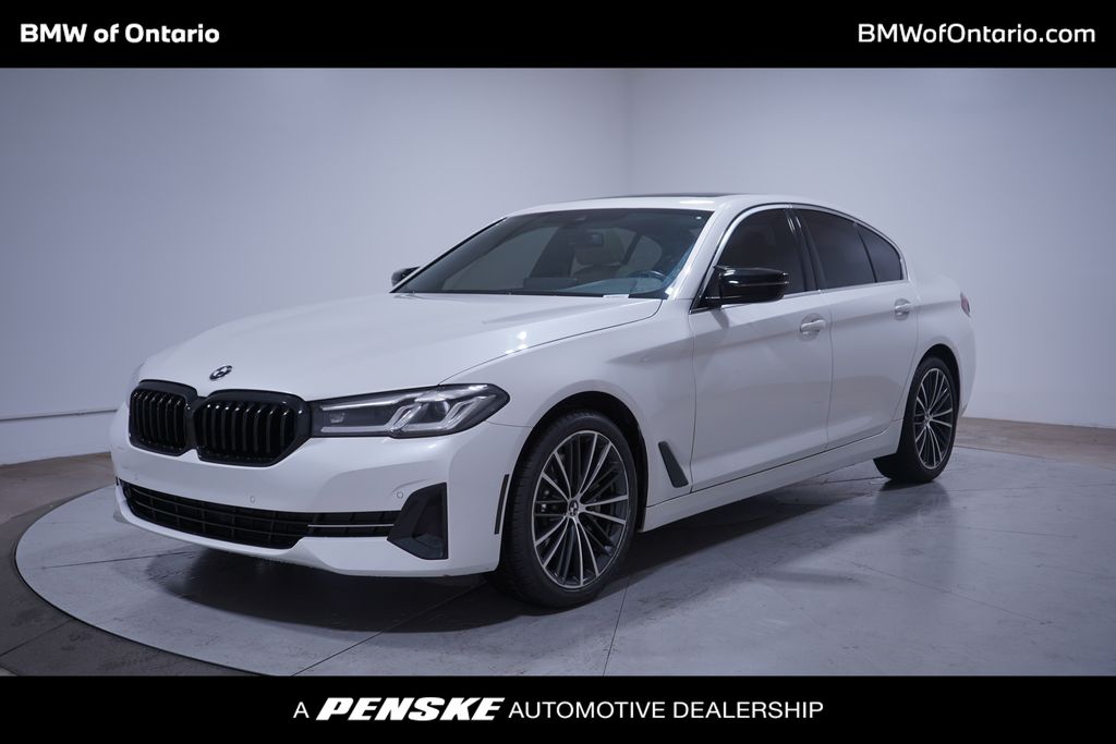 2022 BMW 5 Series 530i's photo
