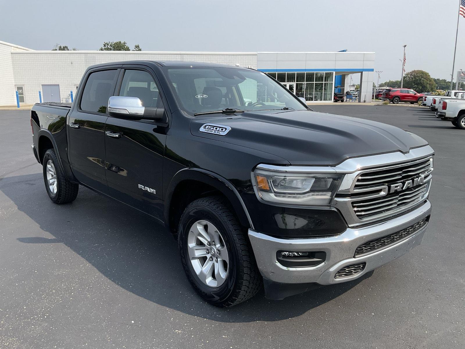 2021 Ram 1500 Laramie photo 3
