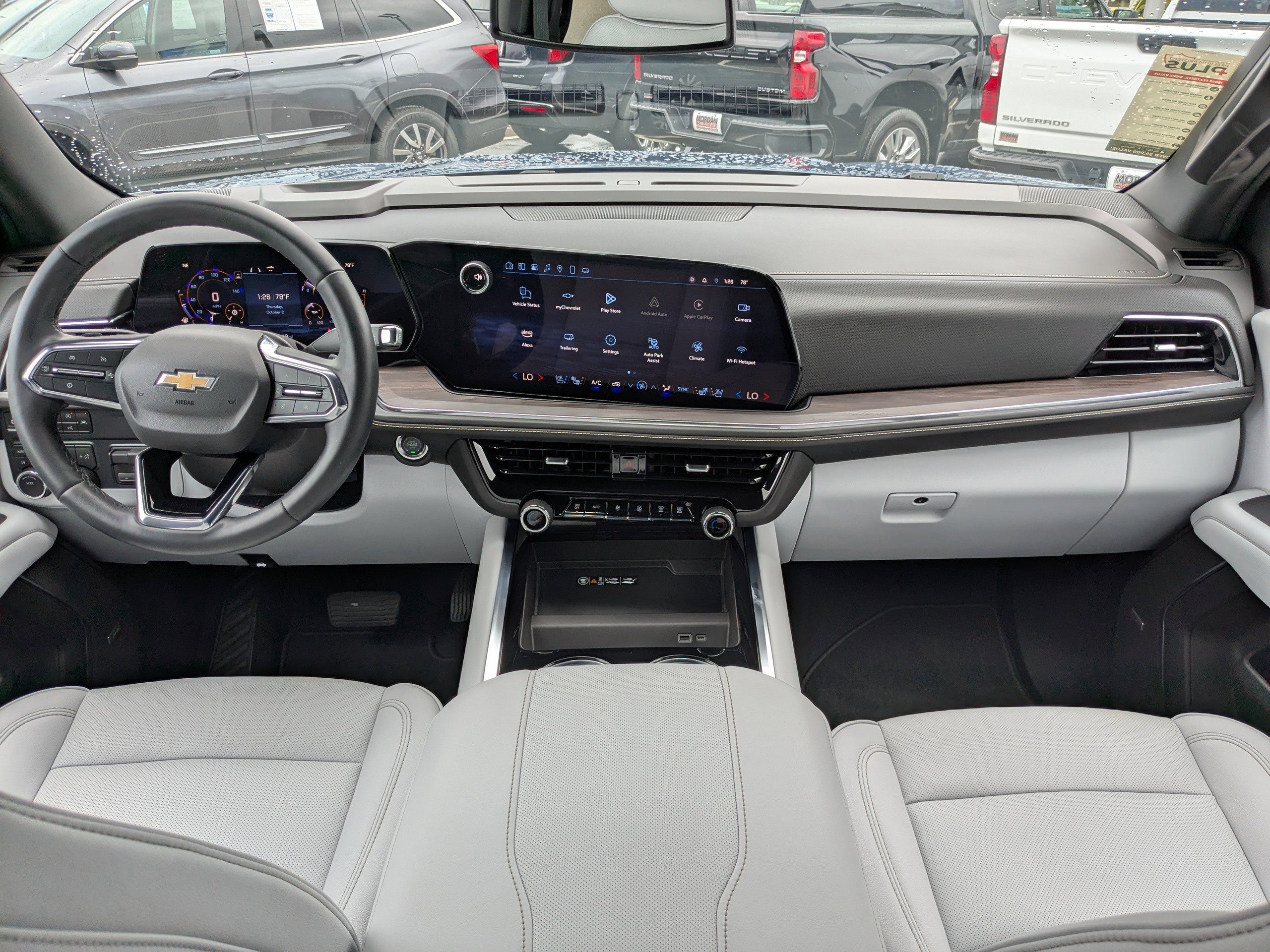 2025 Chevrolet Tahoe Premier photo 15