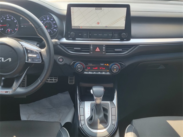 2023 Kia Forte GT-Line photo 22