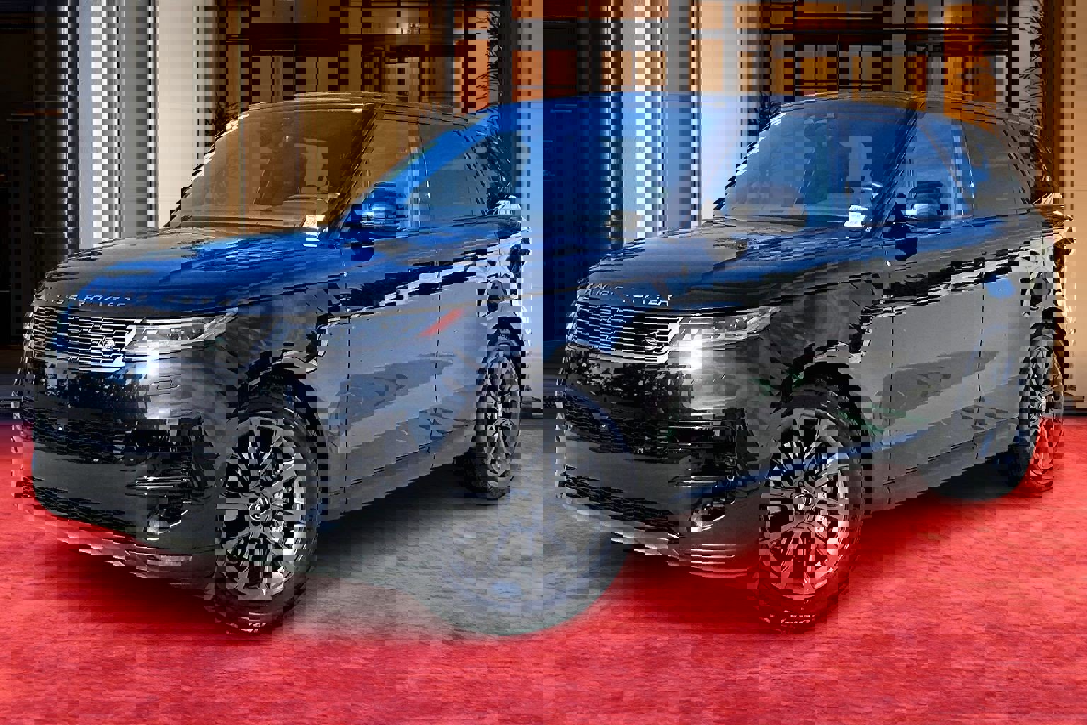 2025 Land Rover Range Rover Sport S's photo