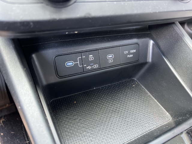 2025 Hyundai Santa Cruz SE photo 20
