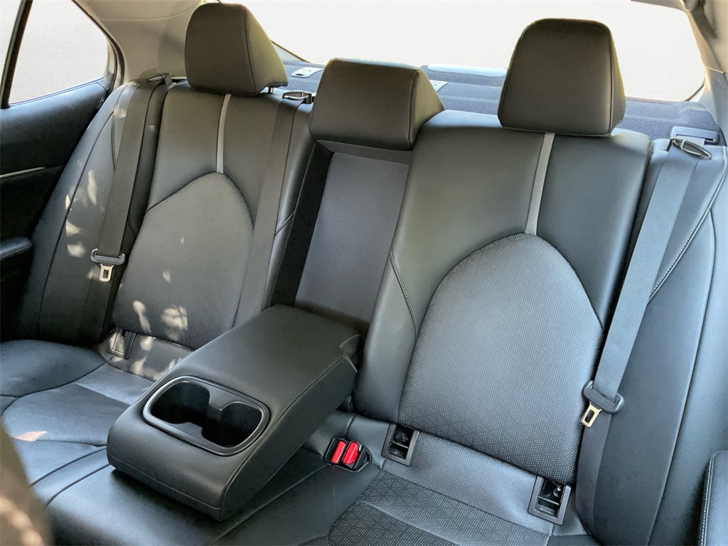 2023 Toyota Camry XSE photo 9
