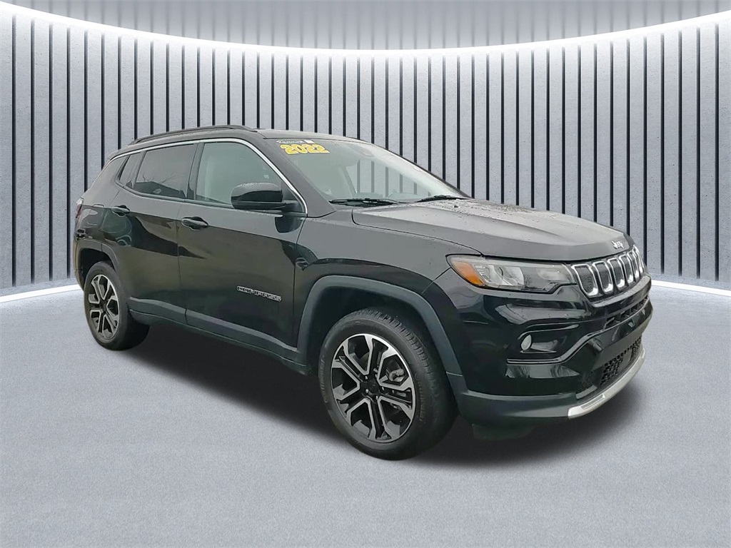 2022 Jeep Compass Limited's photo