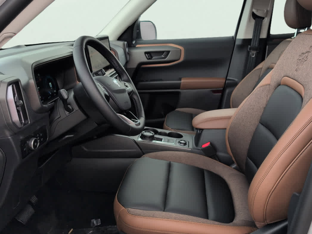 2025 Ford Bronco Sport Outer Banks photo 9