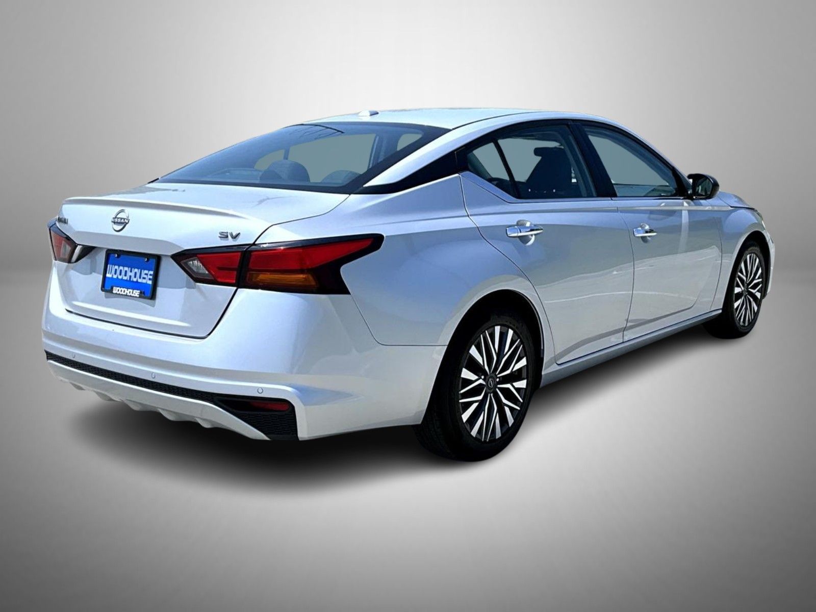 2024 Nissan Altima 2.5 SV photo 5