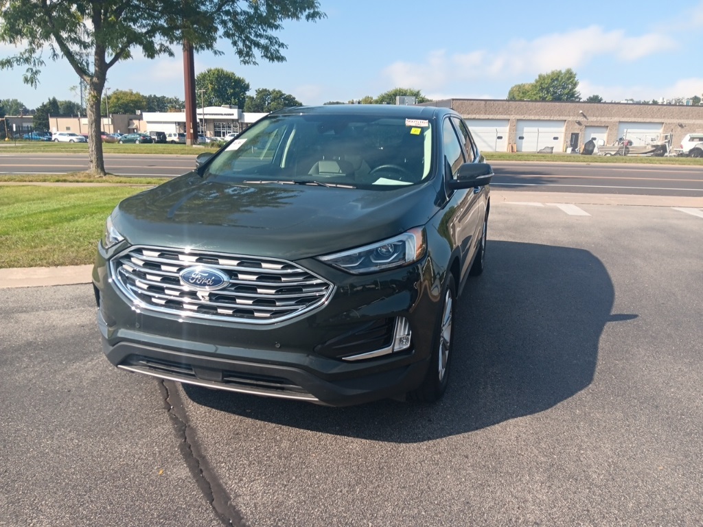 2022 Ford Edge Titanium photo 19