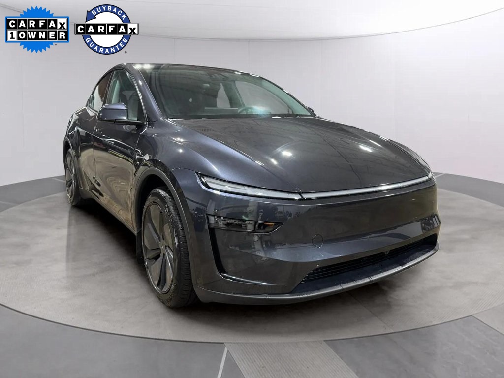 2026 Tesla New Model Y Long Range's photo