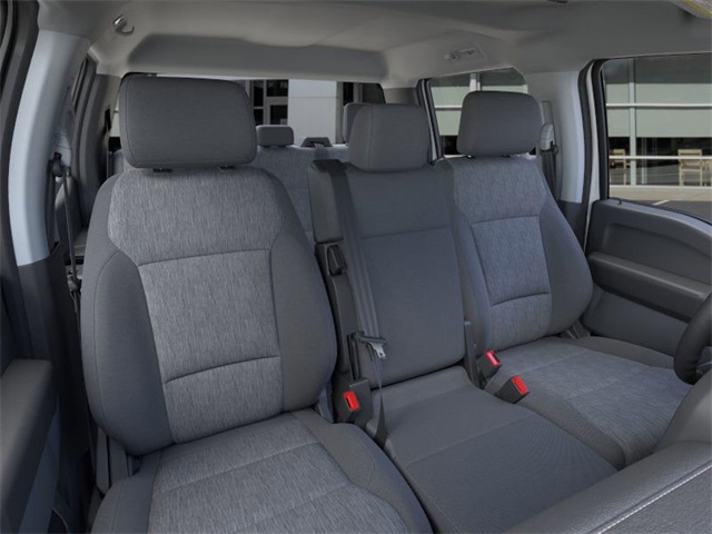 2025 Ford F-550 photo 10