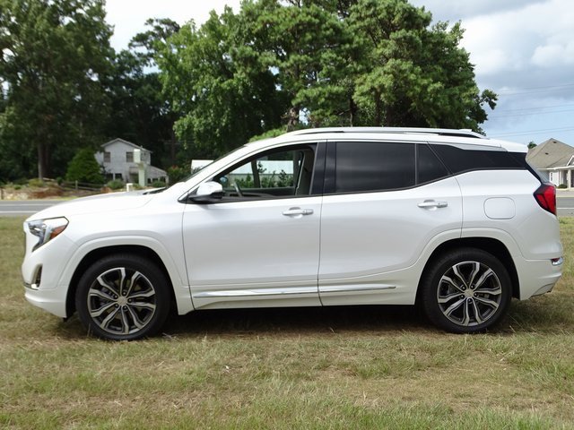2020 Gmc Terrain Denali photo 4