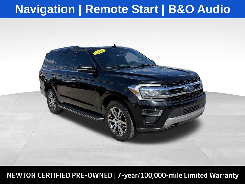 2022 Ford Expedition Limited's photo